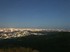 -定都峰