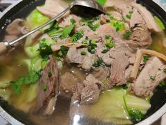 跷脚牛肉-乔阿马·江南味·驴肉香(龙湖华泾天街店)