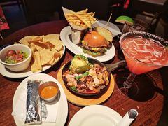 -Chili's Cafe&Bar奇利斯(滨江店)