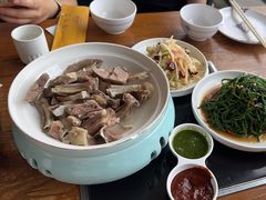 -蒙亨·手把肉·蒙古包文化主题餐厅(天恒广场店)