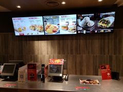 -肯德基(东安路站店)