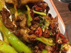 -喝丢一只鞋辣炒海鲜小烧烤(三八广场店)