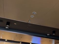 -海底捞火锅(宝龙广场夜宵主题店)