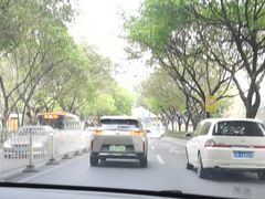 -内蒙焖面大盆骨餐馆(山大路店)