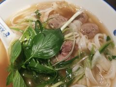 -美奈小馆·越南料理(中航城君尚购物中心店)
