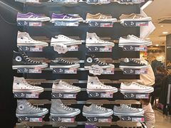 -ABC MART(心斎橋店)