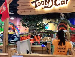 -卡通尼·Safari非洲探索乐园·生日会(金桥国际商业广场店)