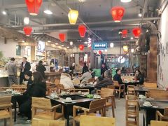 厅面-塘屋烧烤·云南火塘烧烤品牌(春城慧谷旗舰店)