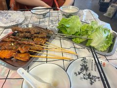 -顶峰夜宴·龙虾烧烤大排档(九江学院店)