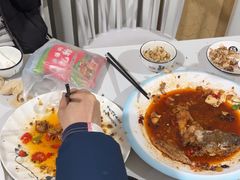 -煲来饱去冷水鱼