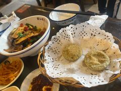 -富正毅三下锅·湘西韵味(天门山索道店)