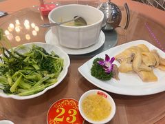 -华庭食府(光明店)