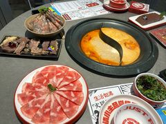 -生活如沸·顺德水牛奶火锅(大学路店)