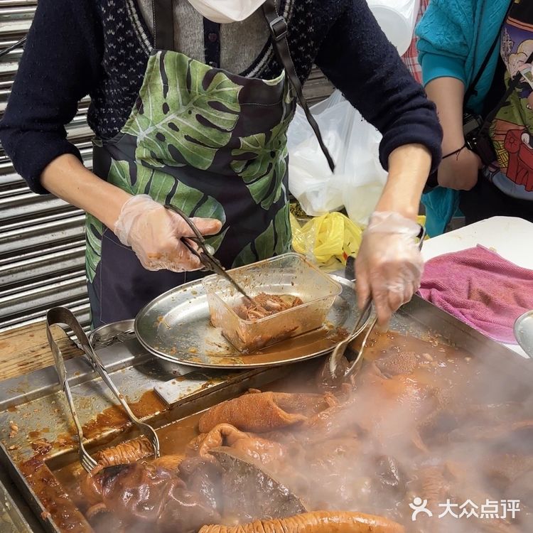 澳门美食丨蹲点等开摊,只为一尝的明记牛杂🍢