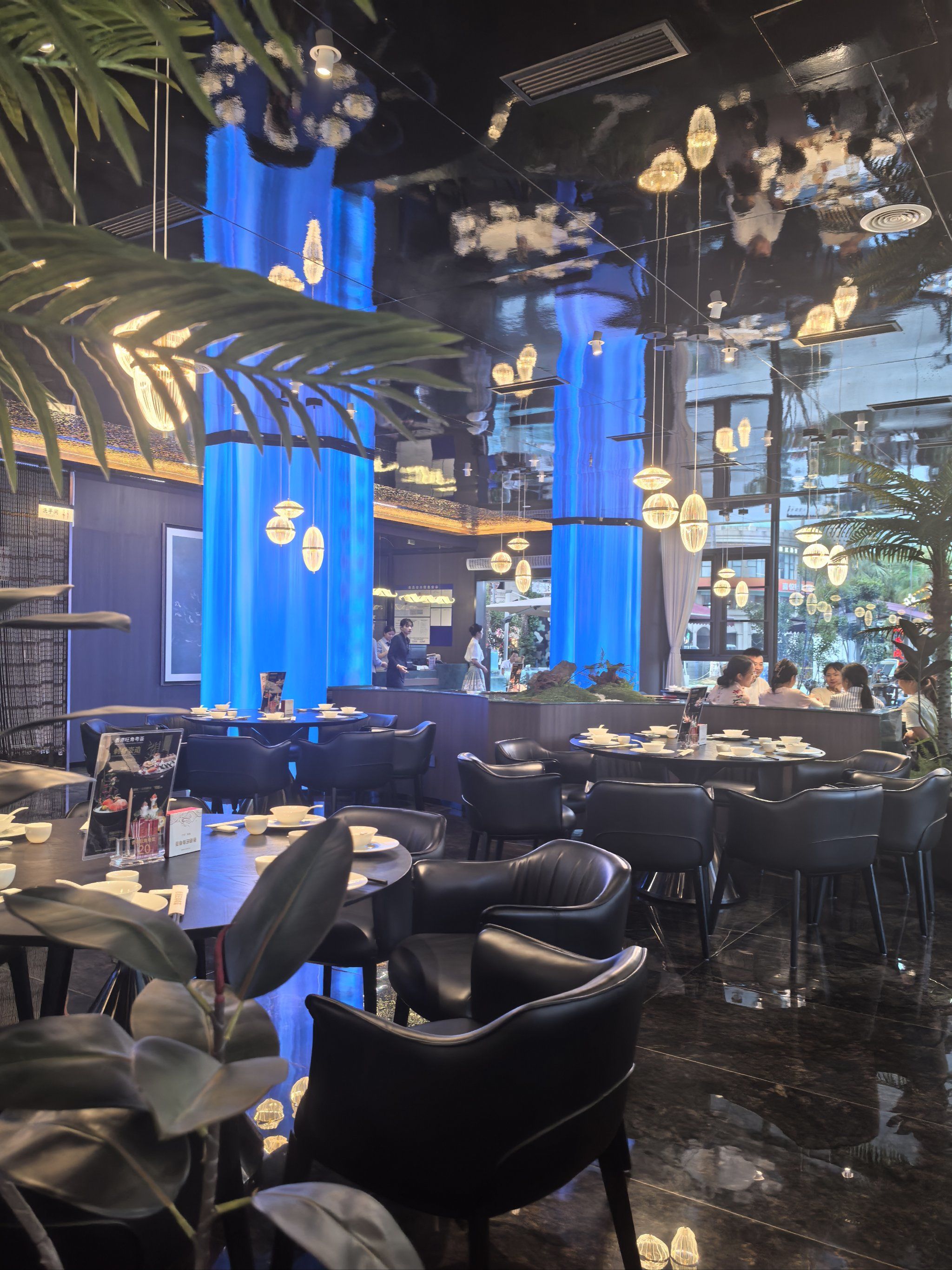 现代风尚餐厅体验～经典粤菜