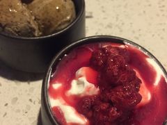 覆盆子果酱酸奶-半山腰·云南菜(侨福芳草地店)