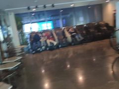 -天幕新彩云国际影城(激光巨幕店)