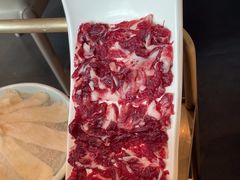 -左庭右院鲜牛肉火锅(金山万达店)