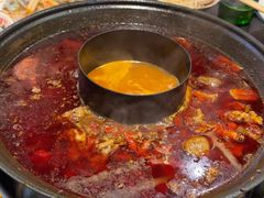 -沸炉重庆老火锅(军事博物馆店)