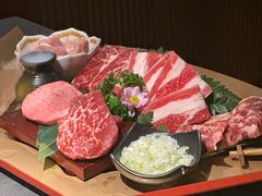 -铭牛烧肉·和牛海鲜自助(高新月牙湖店)