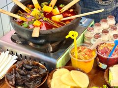 -黔有有贵州酸汤夺夺粉火锅(五味十字店)