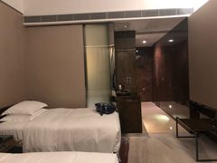 -广州天河希尔顿酒店