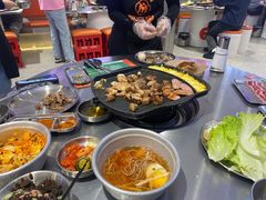 -阿亲家·韩式无限烤肉(春熙路店)