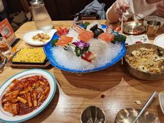 -青瓦餐厅·生鱼片·韩园烤肉(西塔店)