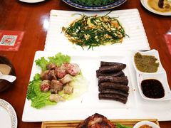 烤羊排-浩日沁·奶茶馆蒙餐(梧桐花园店)