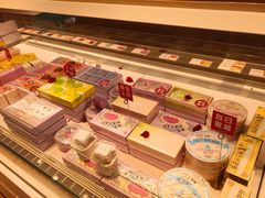 零售区-好利来(大兴龙湖店)
