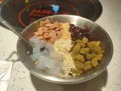 -江湖小牛·水煮牛排火锅(欧亚新生活购物广场店)