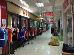-兴旺欧韩城(上海兴旺国际服饰城店)