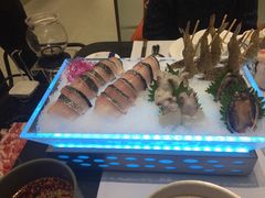 -红鼎豆捞·非遗鲍皇汤火锅(宝丰路店)