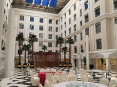 -武汉汉口火车站东方建国大酒店