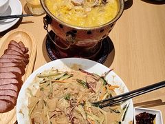 -关东小磨东北菜(上海长风大悦城店)