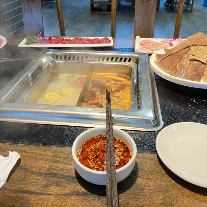 蜀九门火锅(临潼旗舰店)-"我朋友昨天过生日,想吃火锅,我建议就去蜀.