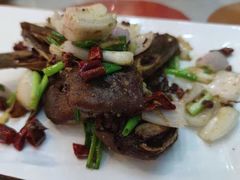 -老鄞江清水龙虾•赵赵家(江北店)