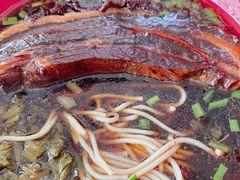 -小龙大肉面馆