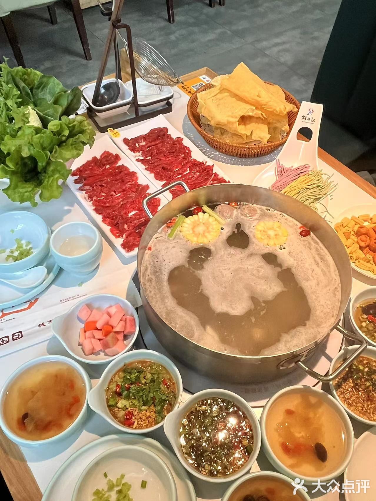 这么新鲜美味竟然还这么便宜的潮汕牛肉火锅被我找到了！