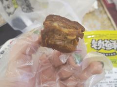 -周黑鸭(北京海淀区新中关店)