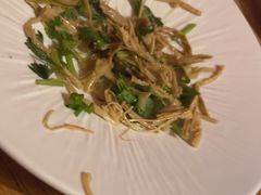 -新白鹿餐厅(银泰西湖文化广场店)