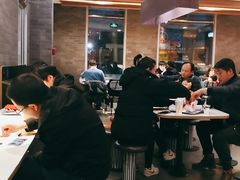 大堂-麦当劳(欢乐谷店)