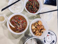 -笨罗卜浏阳菜馆(太平街店)