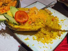 泰式菠萝海鲜焗饭-暹罗湾东南亚餐厅