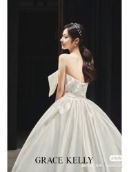 -GRACE KELLY婚纱与礼服(天津店)