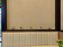 -極屋鮨牛 · 烧肉酒场(时代C馆店)