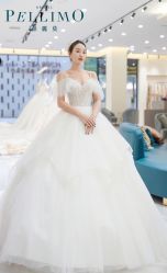 -派丽莫Pellimo原创设计婚纱品牌