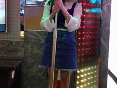 -好乐迪(张扬路八佰伴店)