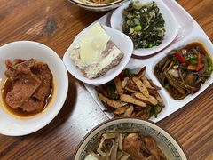 -友琴面馆(东白溪公寓店)