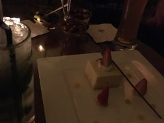 -LONG BAR 廊吧(外滩华尔道夫酒店)